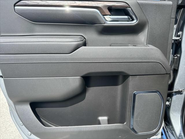new 2025 GMC Sierra 1500 car, priced at $62,690