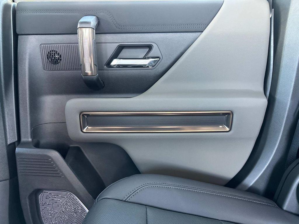 new 2025 GMC HUMMER EV Pickup car, priced at $97,889