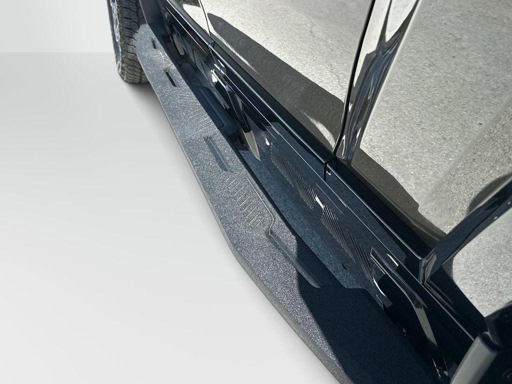 new 2025 GMC HUMMER EV Pickup car, priced at $97,889