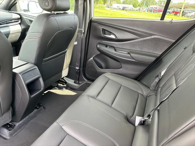 new 2025 Buick Envista car, priced at $30,448
