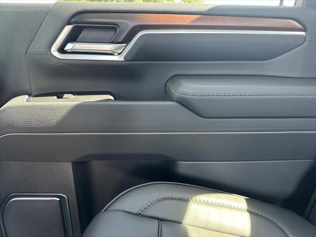 new 2025 GMC Sierra 2500 car, priced at $83,965