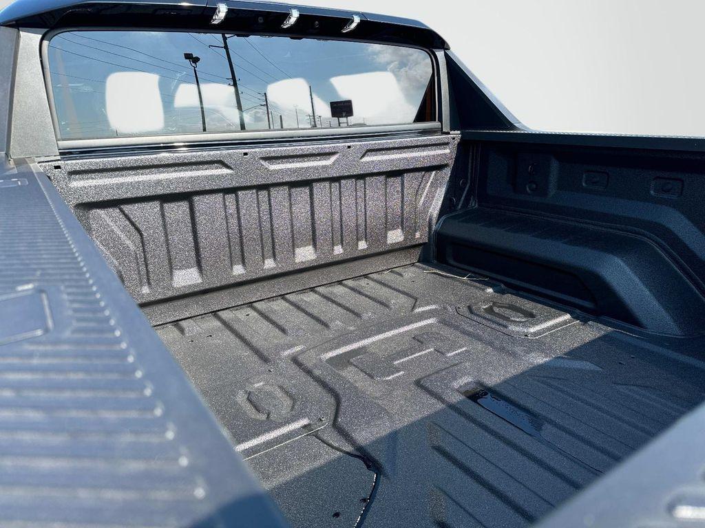 new 2025 GMC HUMMER EV Pickup car, priced at $109,565