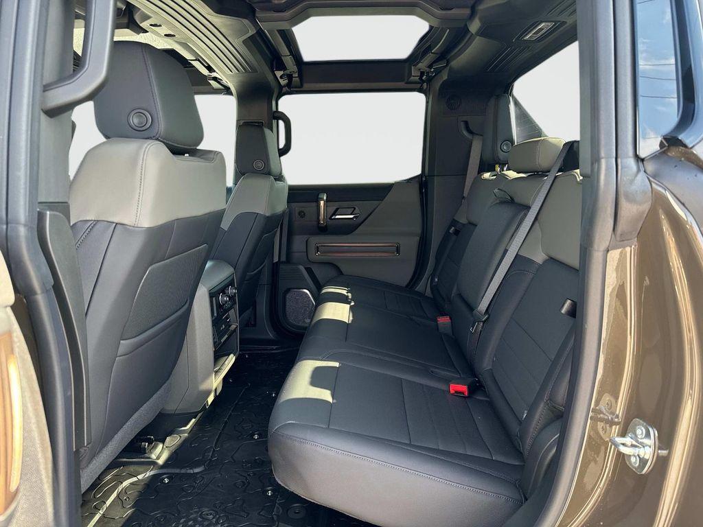 new 2025 GMC HUMMER EV Pickup car, priced at $109,565