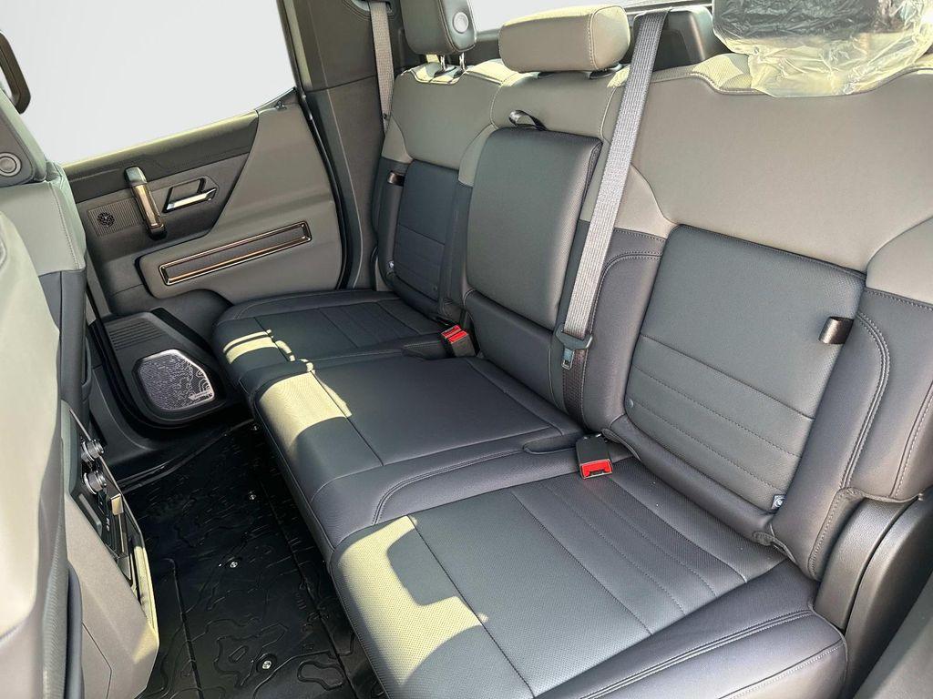 new 2025 GMC HUMMER EV Pickup car, priced at $109,565