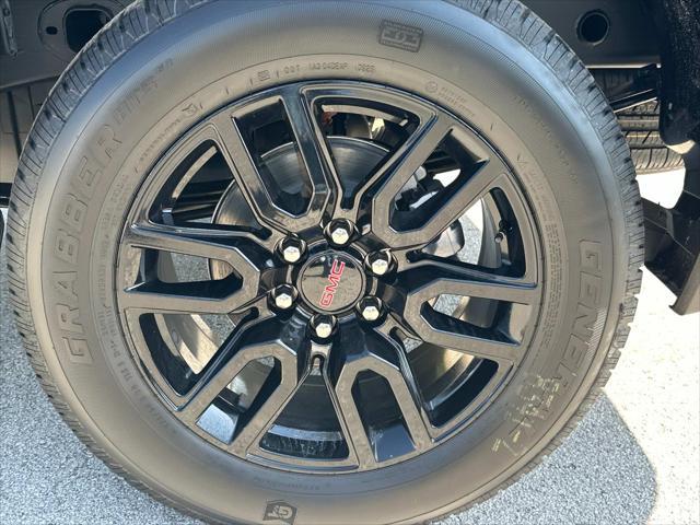 new 2025 GMC Sierra 1500 car, priced at $49,065