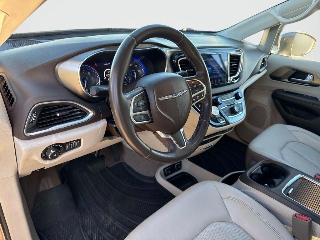 used 2017 Chrysler Pacifica car, priced at $11,514