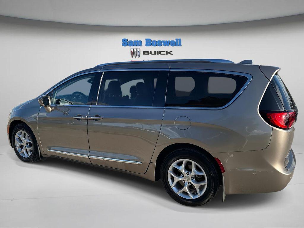 used 2017 Chrysler Pacifica car, priced at $11,514