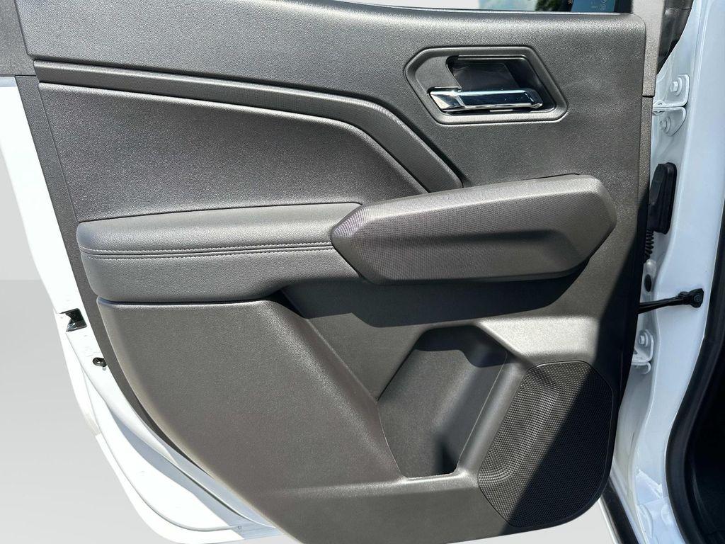 new 2025 GMC Canyon car, priced at $43,903