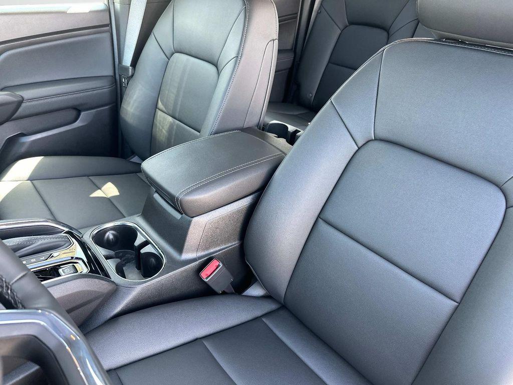 new 2025 GMC Canyon car, priced at $43,903