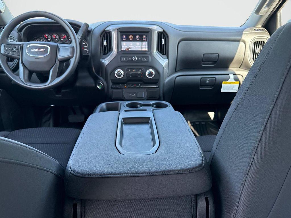 new 2026 GMC Sierra 1500 car, priced at $48,282