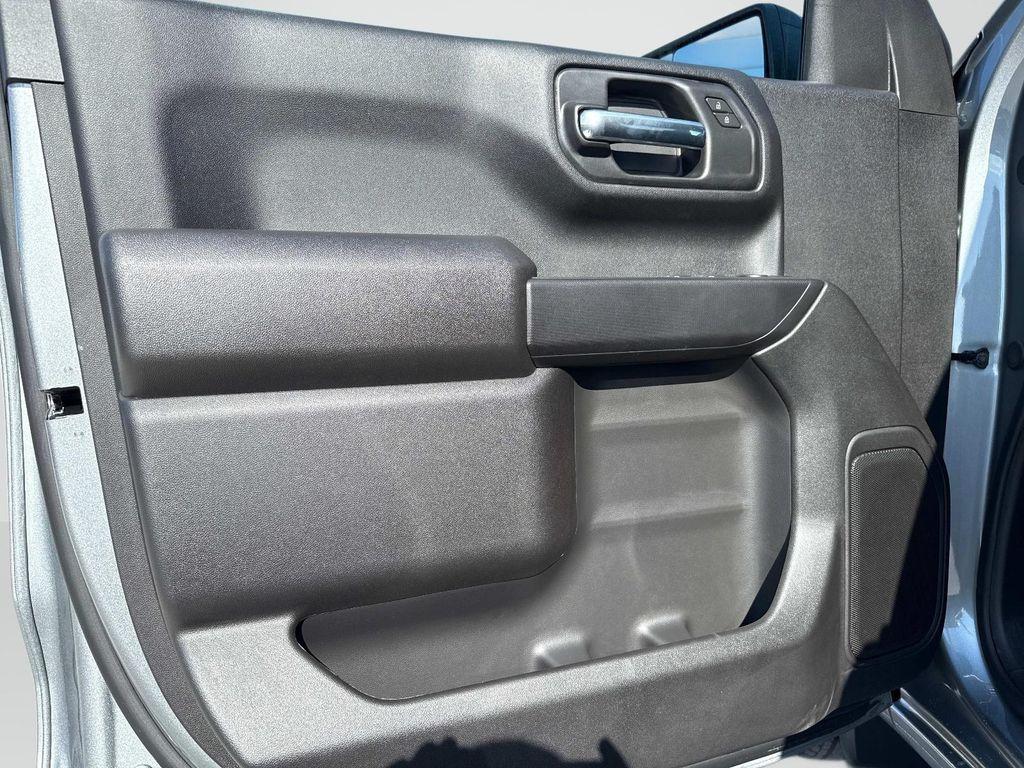 new 2026 GMC Sierra 1500 car, priced at $48,282