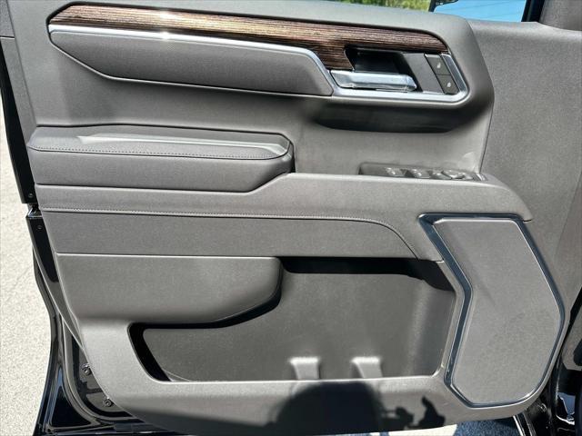 new 2025 GMC Sierra 1500 car, priced at $53,890