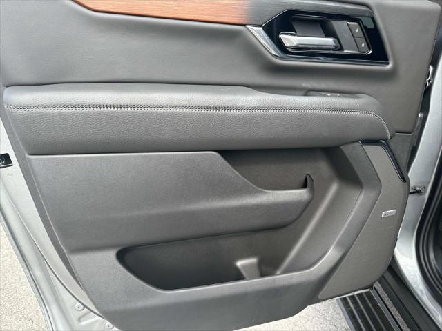 new 2025 GMC Yukon XL car, priced at $95,375