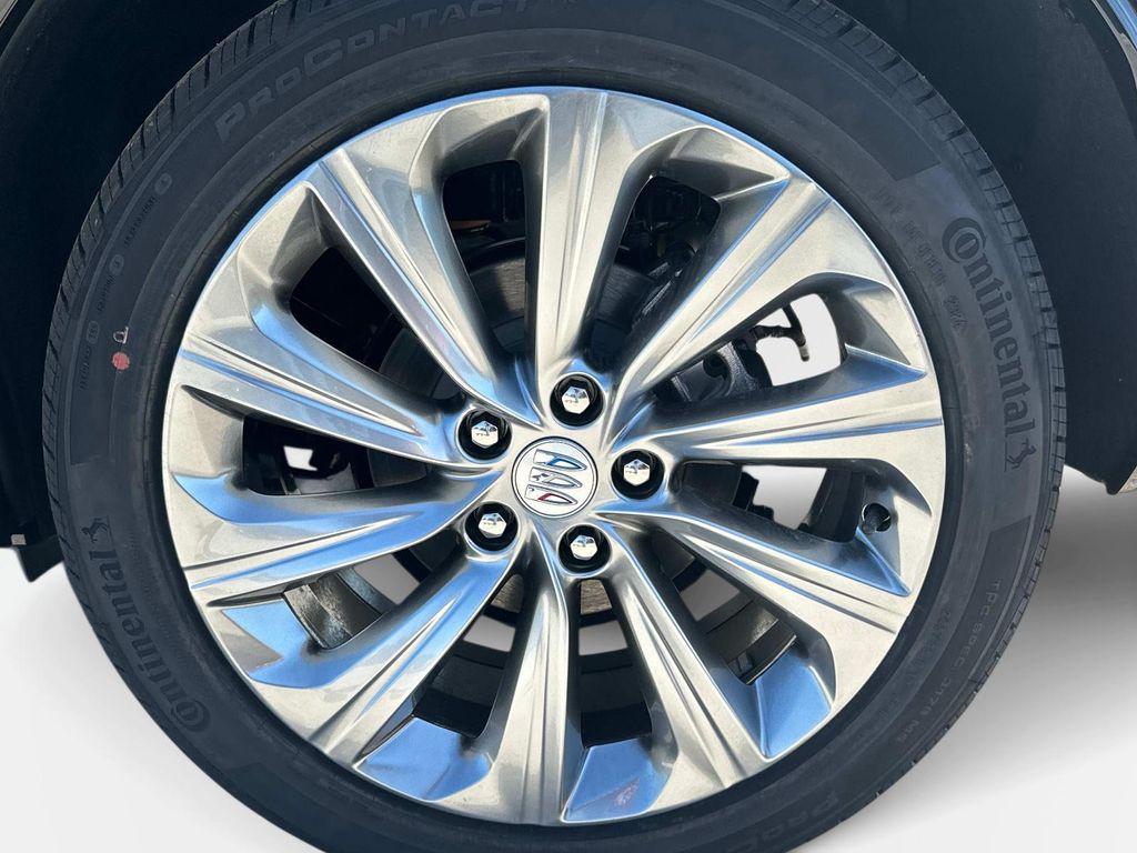 new 2025 Buick Envista car, priced at $29,911