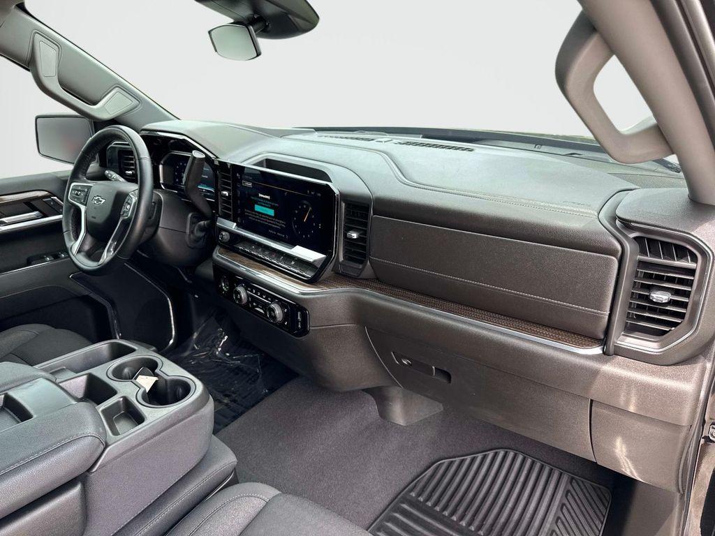 used 2023 Chevrolet Silverado 1500 car, priced at $39,924
