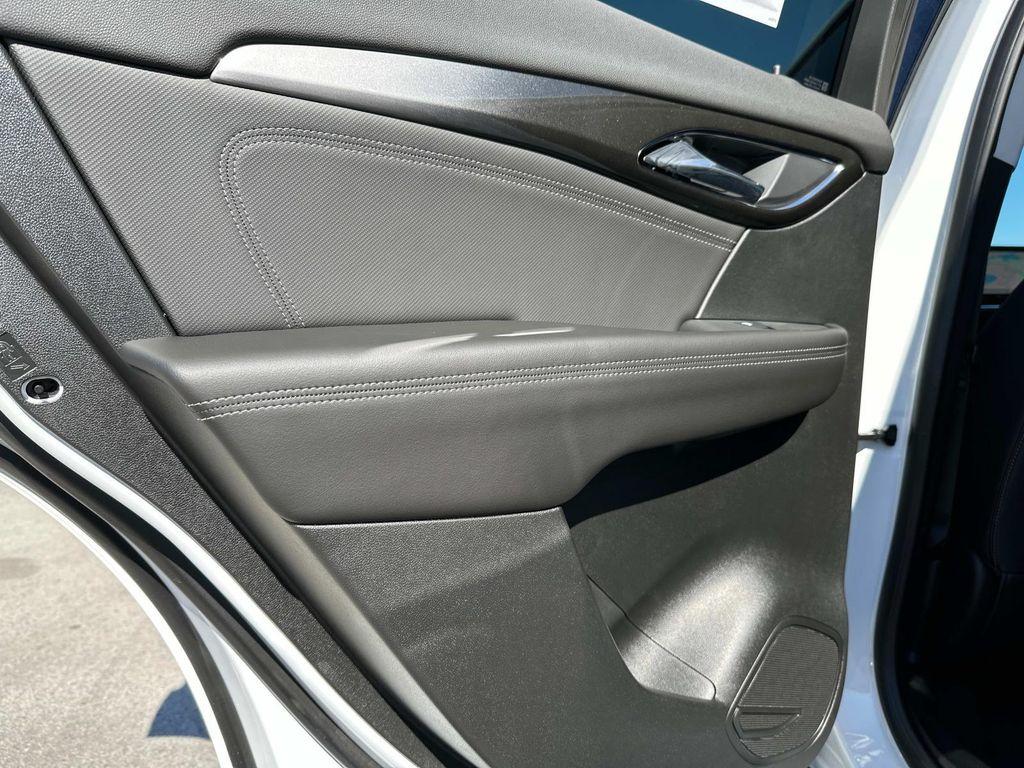 new 2025 Buick Envision car, priced at $37,027