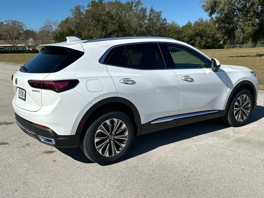 new 2025 Buick Envision car, priced at $37,027