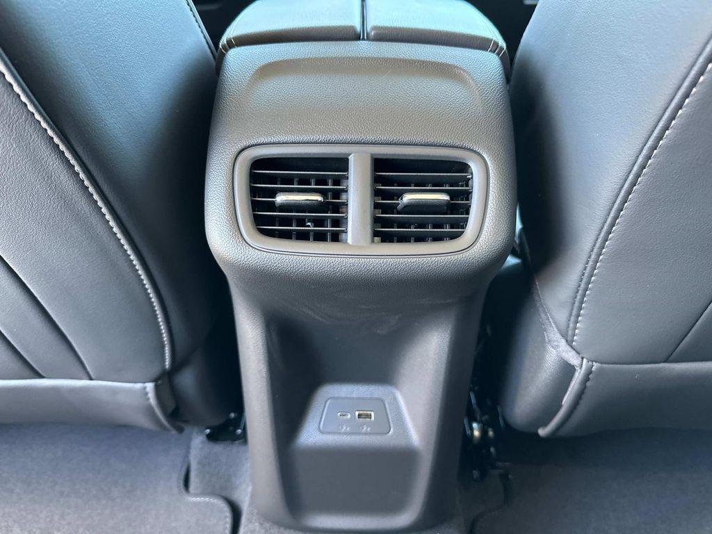 new 2025 Buick Envision car, priced at $37,027