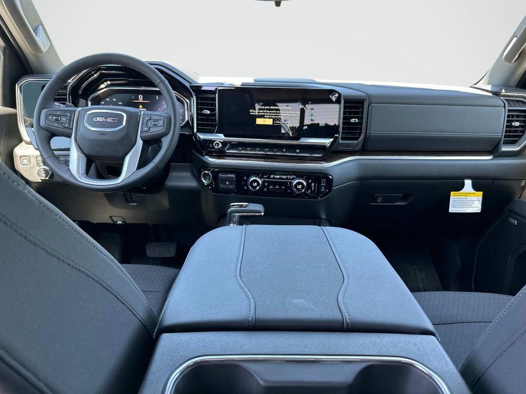 new 2025 GMC Sierra 1500 car, priced at $65,155