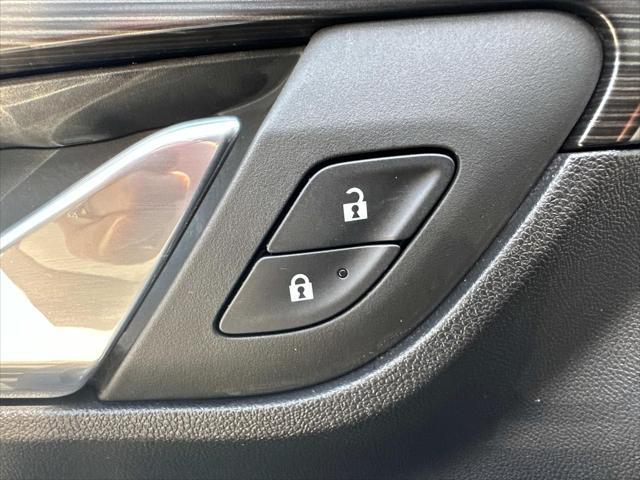 used 2023 GMC Terrain car, priced at $22,965
