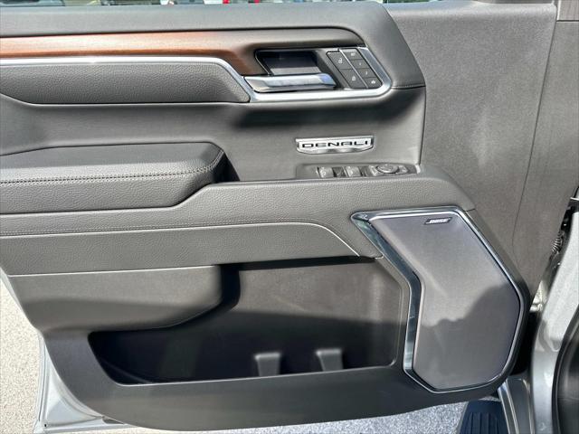 new 2025 GMC Sierra 1500 car, priced at $66,690