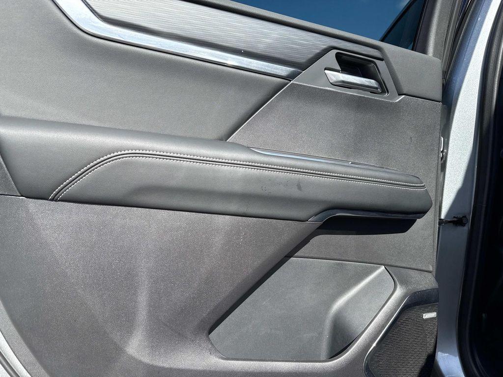 new 2025 GMC Acadia car, priced at $47,725