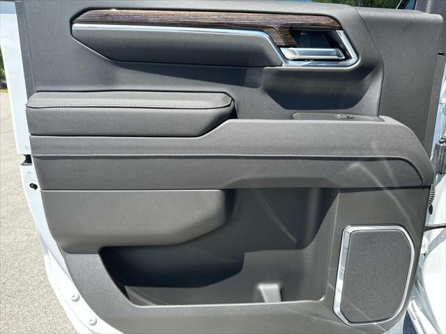 new 2025 GMC Sierra 1500 car, priced at $53,395