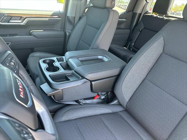 new 2025 GMC Sierra 1500 car, priced at $53,395