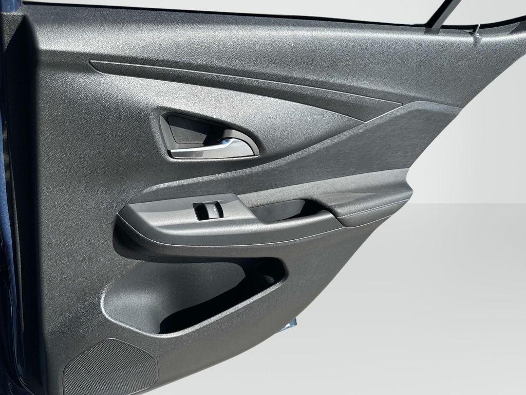 new 2026 Buick Envista car, priced at $30,081