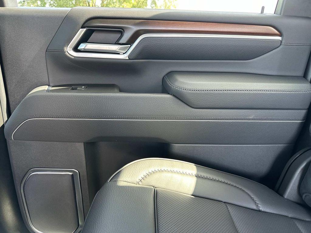 new 2025 GMC Sierra 2500 car, priced at $83,915