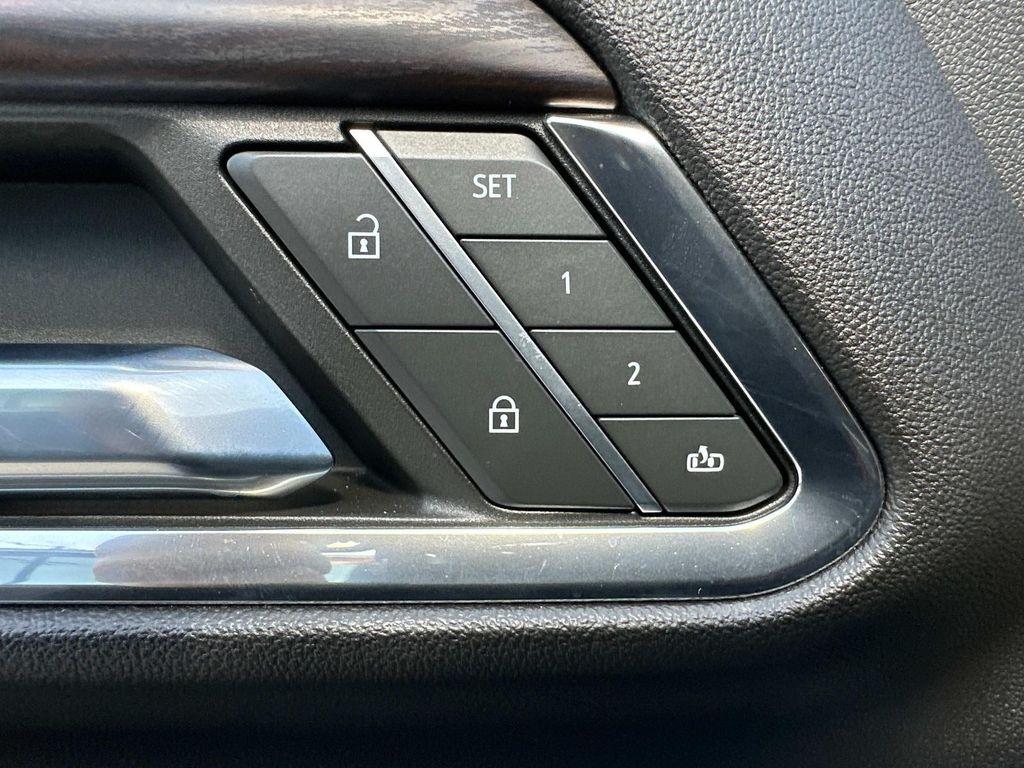 used 2022 GMC Sierra 1500 car, priced at $33,429