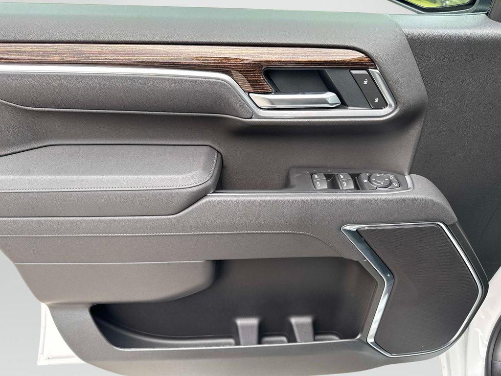 new 2026 GMC Sierra 1500 car, priced at $56,090