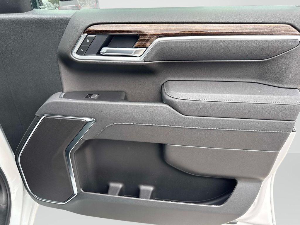 new 2026 GMC Sierra 1500 car, priced at $56,090