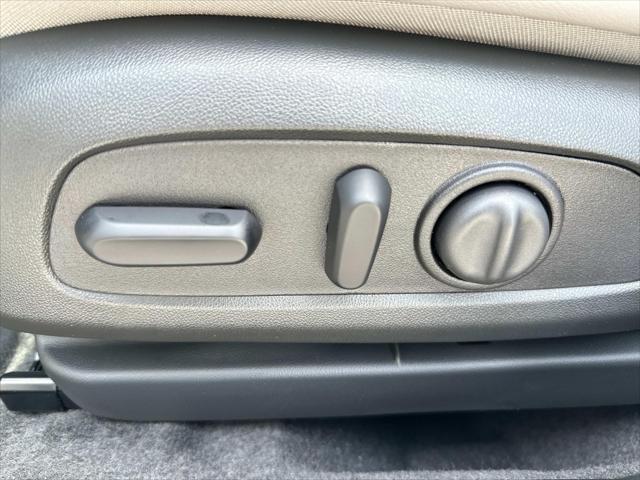 new 2025 Buick Envista car, priced at $31,258