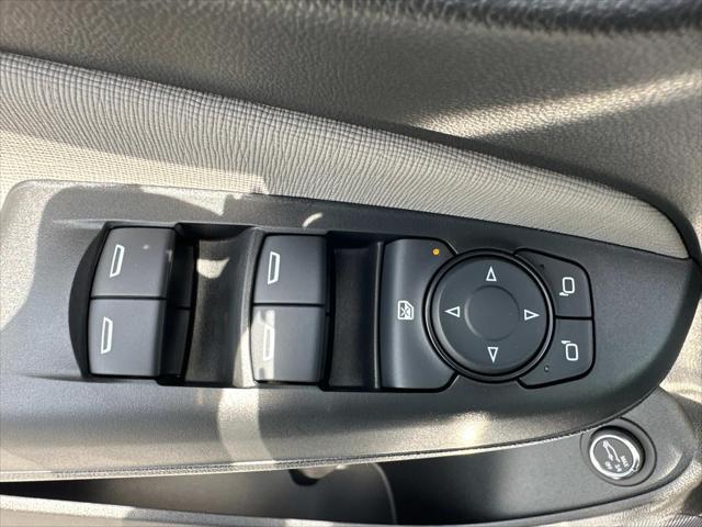 new 2025 Buick Envista car, priced at $31,258