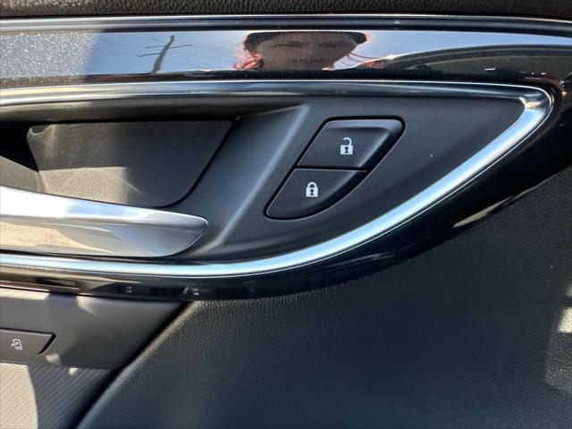 new 2025 Buick Envision car, priced at $37,356