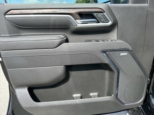 new 2025 GMC Sierra 2500 car, priced at $79,125