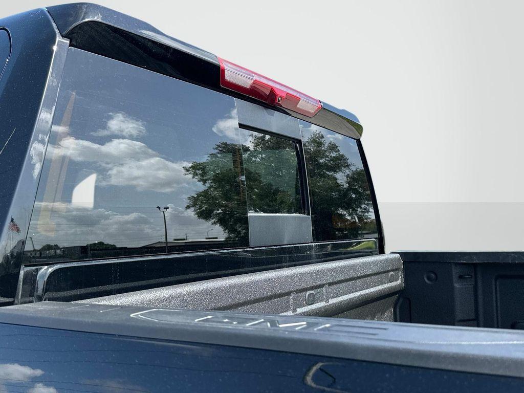 new 2025 GMC Sierra 2500 car, priced at $79,125