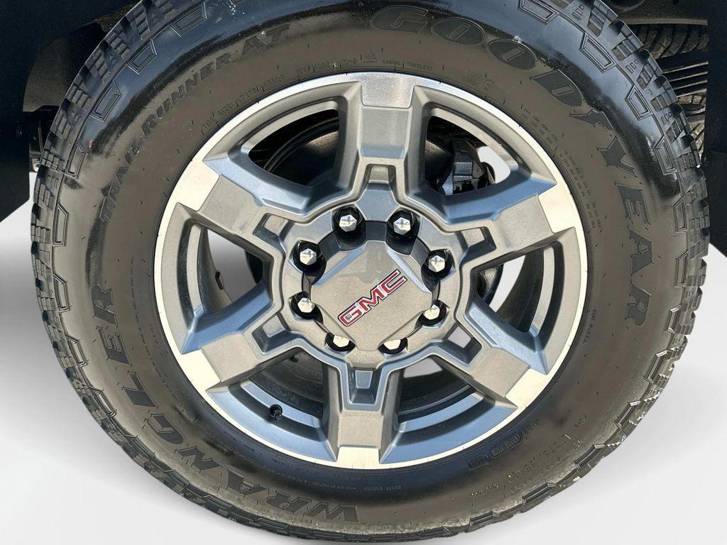 new 2025 GMC Sierra 2500 car, priced at $79,125