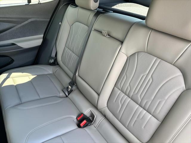new 2025 Buick Envista car, priced at $30,637