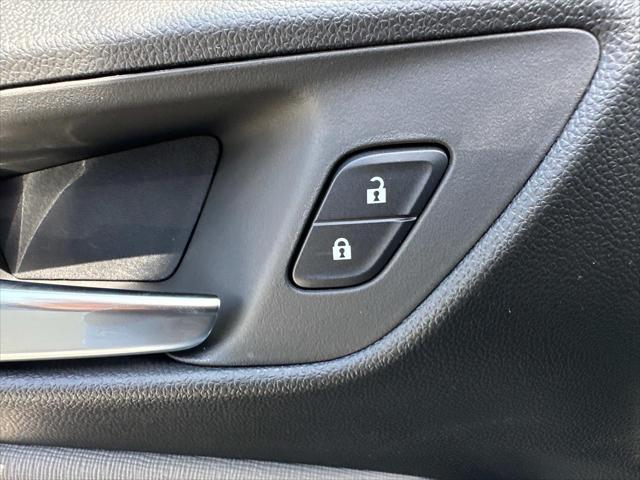 new 2025 Buick Envista car, priced at $30,637