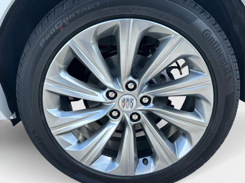 new 2025 Buick Envista car, priced at $30,576