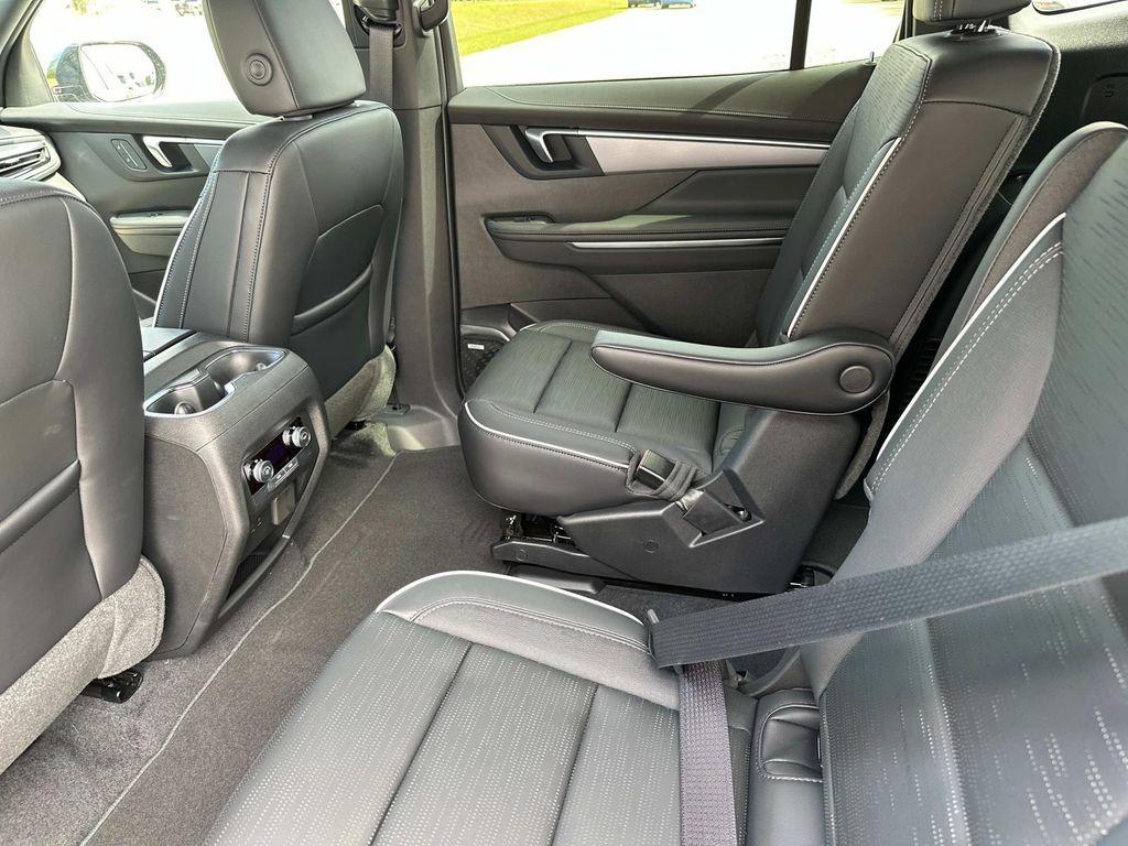 new 2025 Buick Enclave car, priced at $52,425