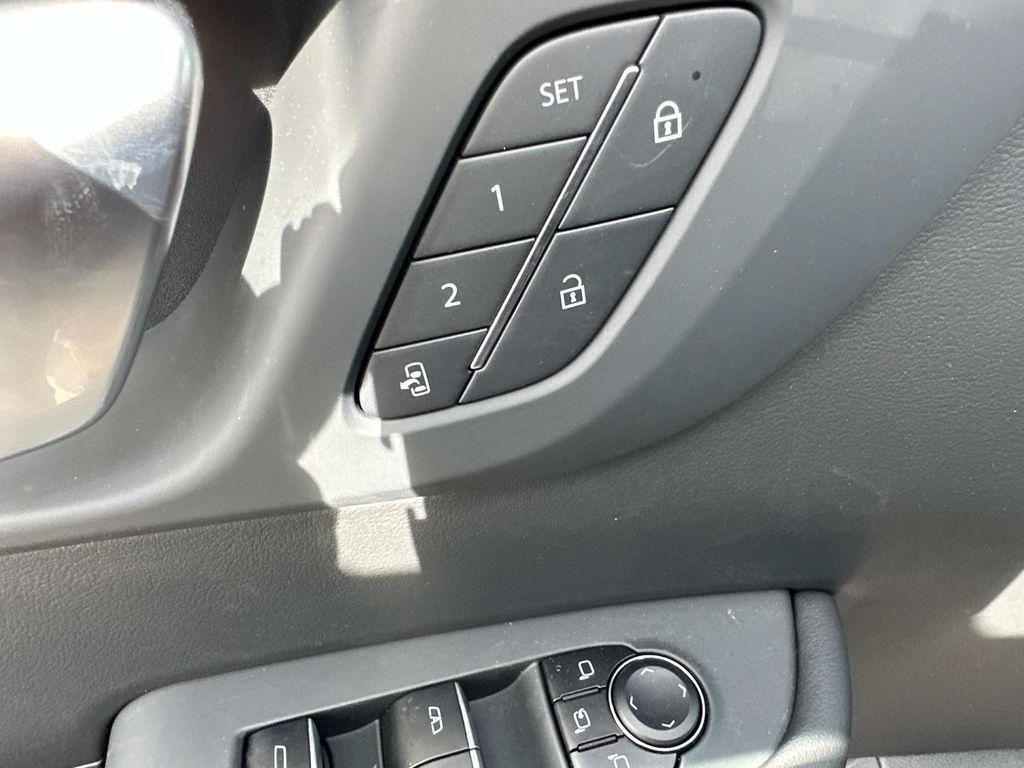 new 2025 Buick Enclave car, priced at $52,425