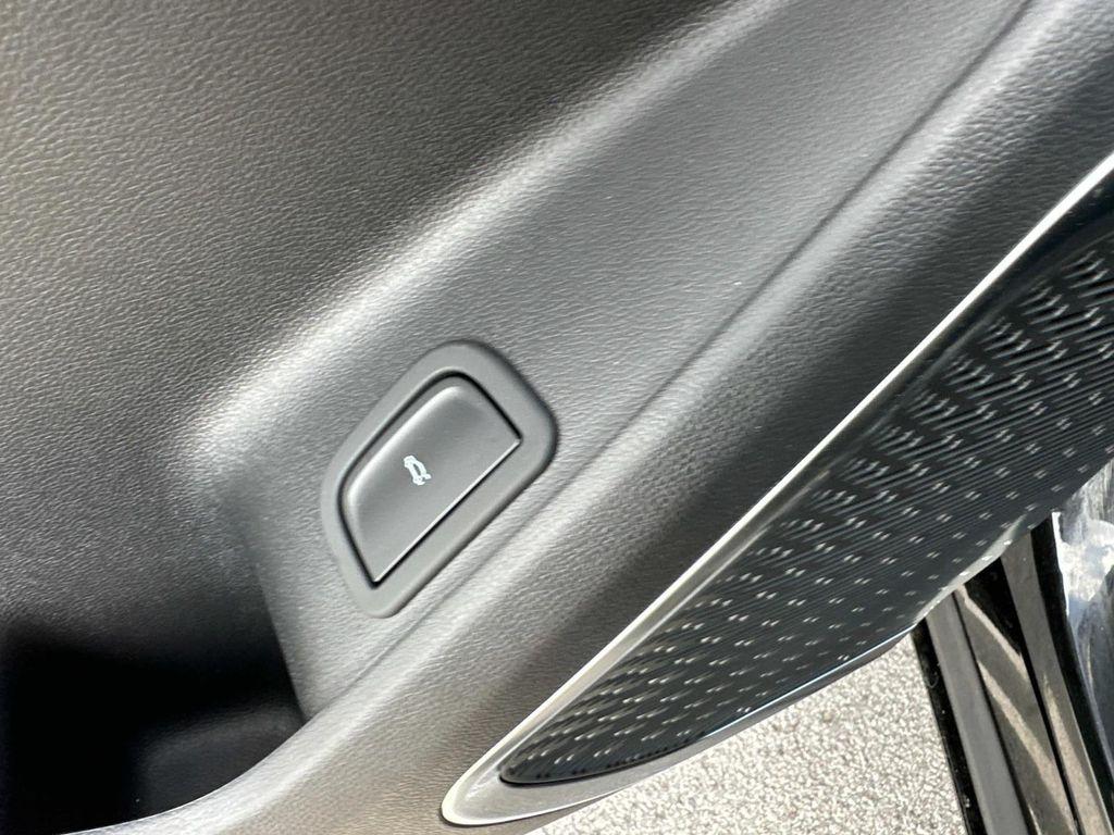 new 2025 Buick Enclave car, priced at $52,425