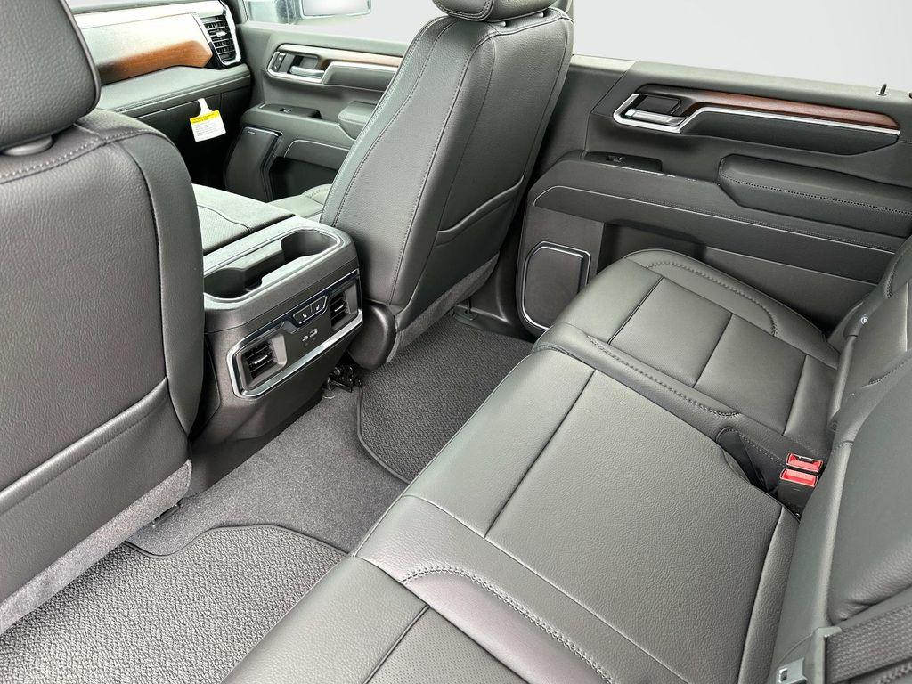 new 2025 GMC Sierra 2500 car, priced at $87,711