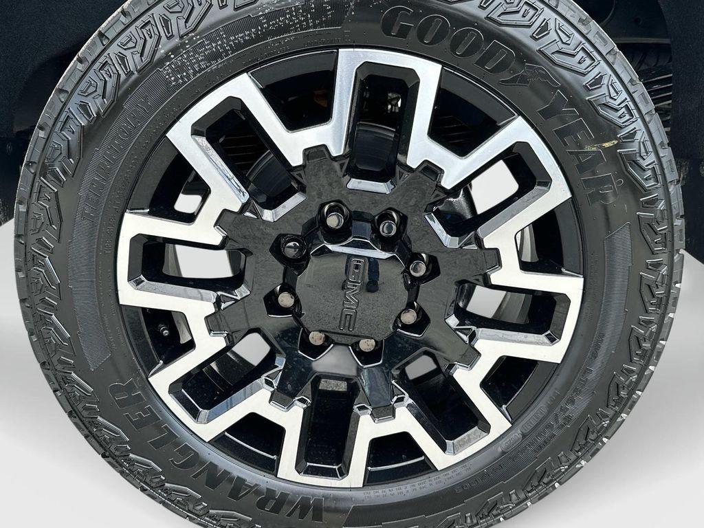 new 2025 GMC Sierra 2500 car, priced at $87,711