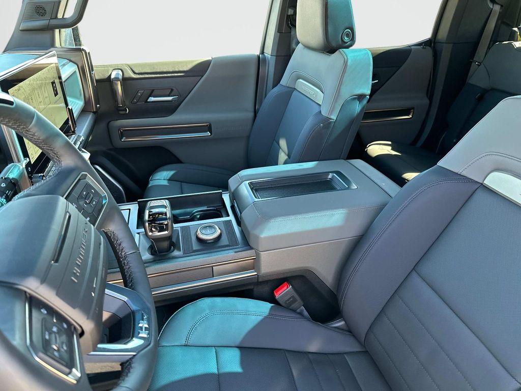 new 2025 GMC HUMMER EV Pickup car, priced at $100,246