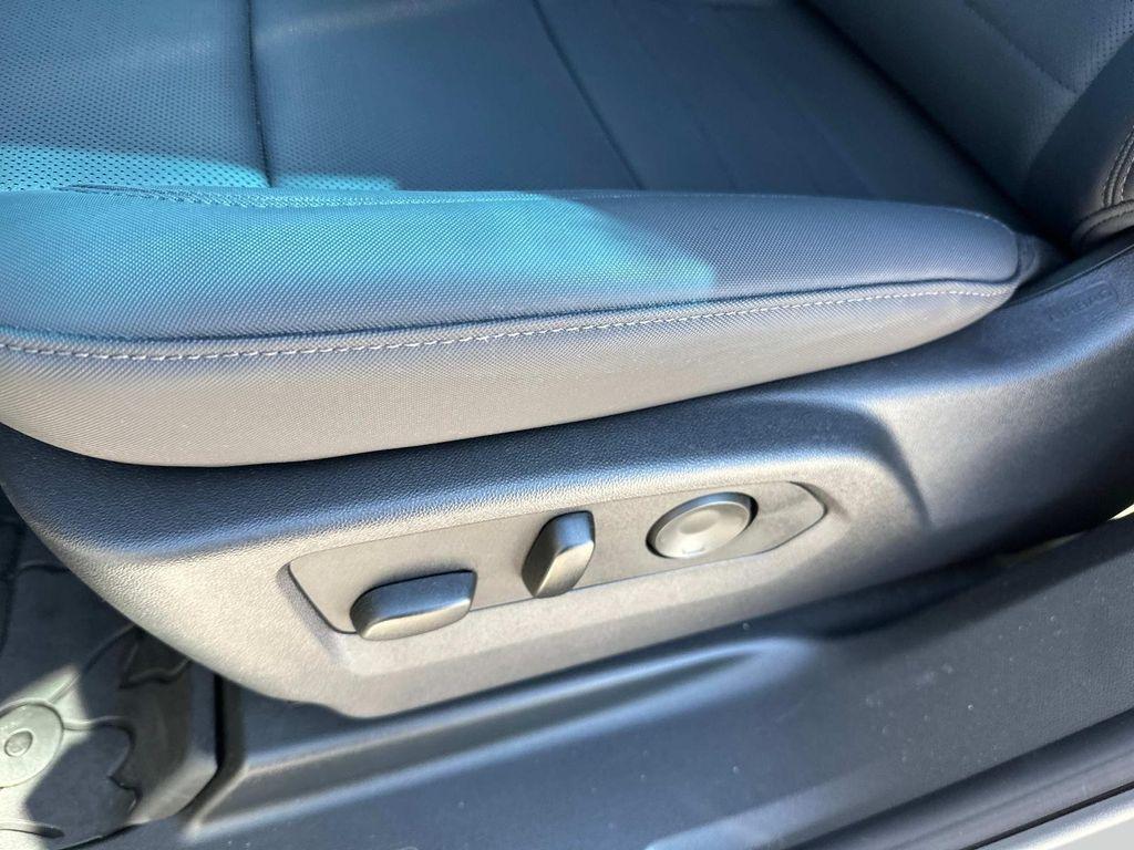 new 2025 GMC HUMMER EV Pickup car, priced at $100,246