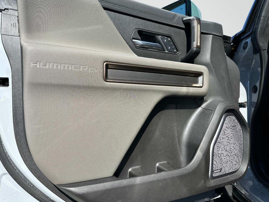 new 2025 GMC HUMMER EV Pickup car, priced at $100,246